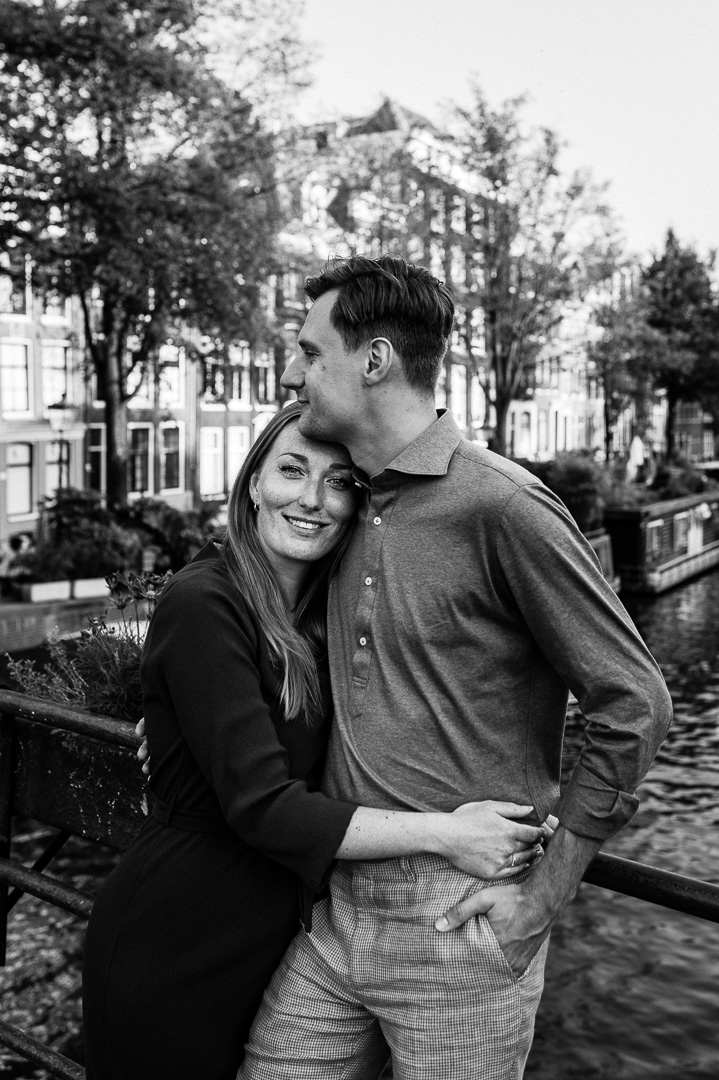 loveshoot Amsterdam, engagement amsterdam, photographer amsterdam, photoshoot amsterdam-6